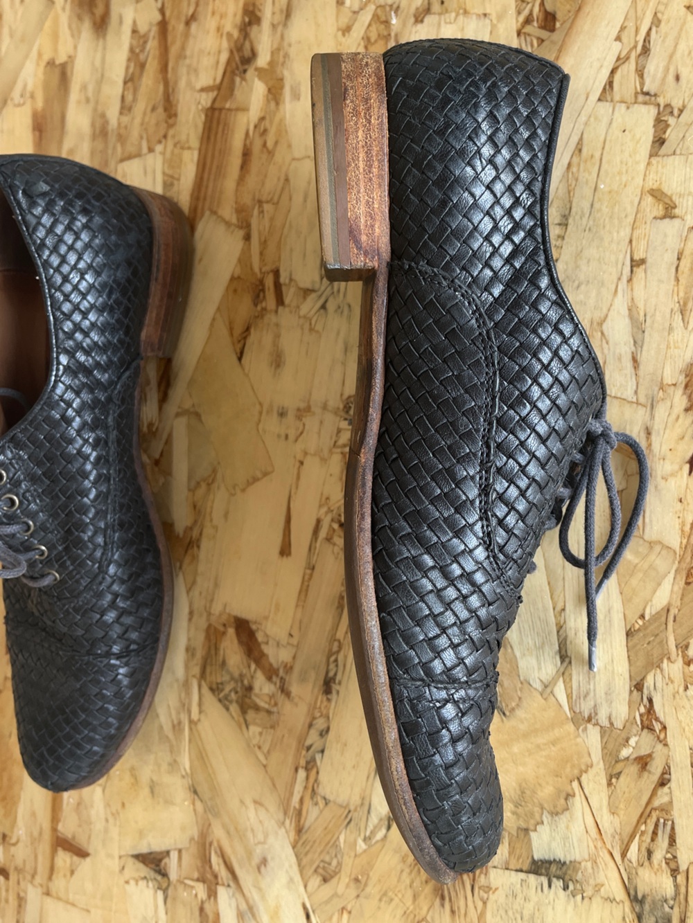 Woven Leather Oxfords/Derby shoes - Picture 4 of 9